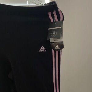Adidas Women’s Black and Pink legging/workout Pants vintage size XL